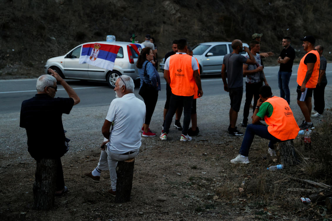 Protesters gather to partially block the road near the main Kosovo-Serbia border crossing in Merdare, Serbia Sept. 6, 2024. (Reuters)