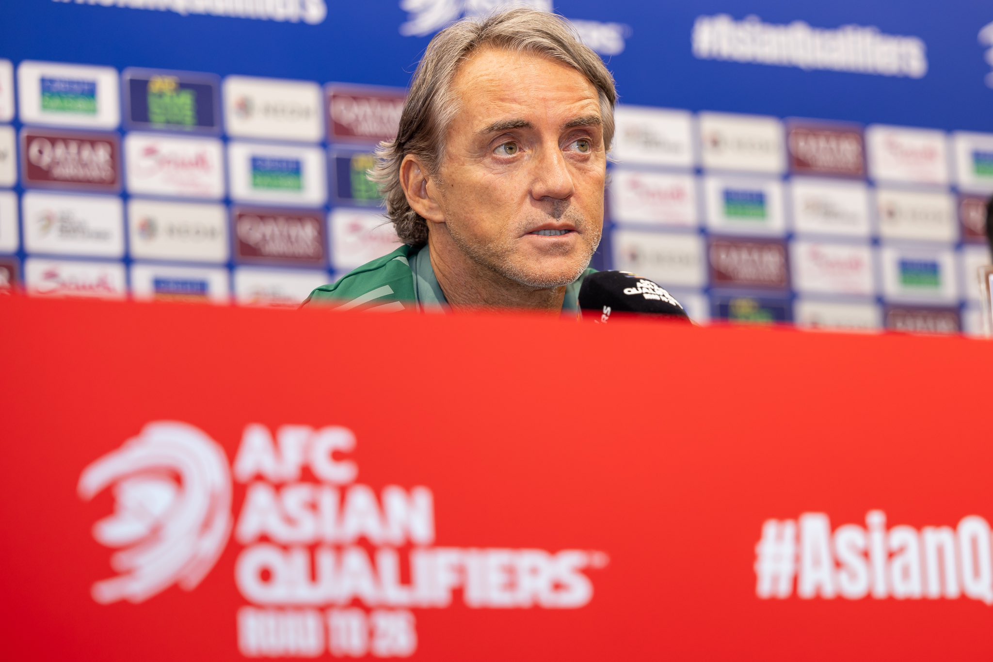 Mancini spoke at a press conference on Monday. (@SaudiNT)