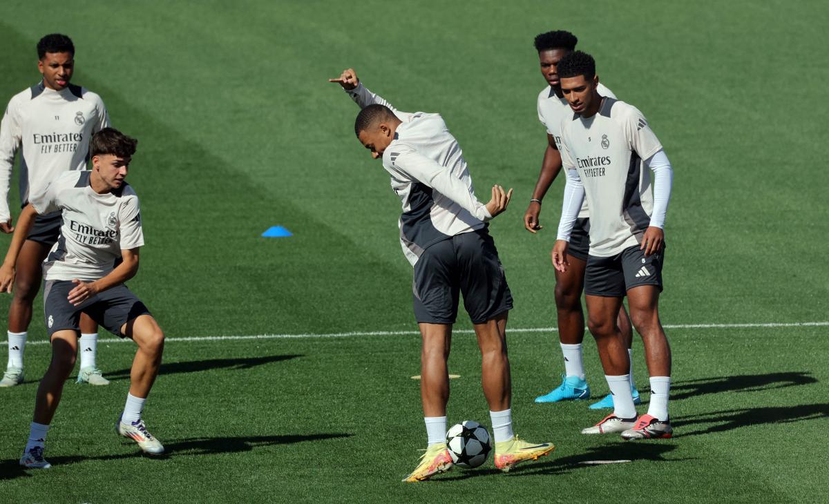 Defender Eder Militao did not train on Monday but Ancelotti said the Brazilian would also be ready for the clash. (AFP)