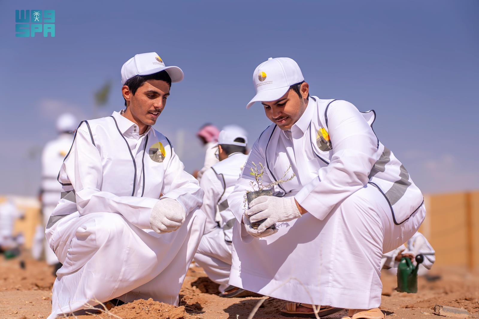 The participants’ volunteer hours are recorded on the National Volunteer Portal affiliated with the Ministry of Human Resources and Social Development. (SPA)