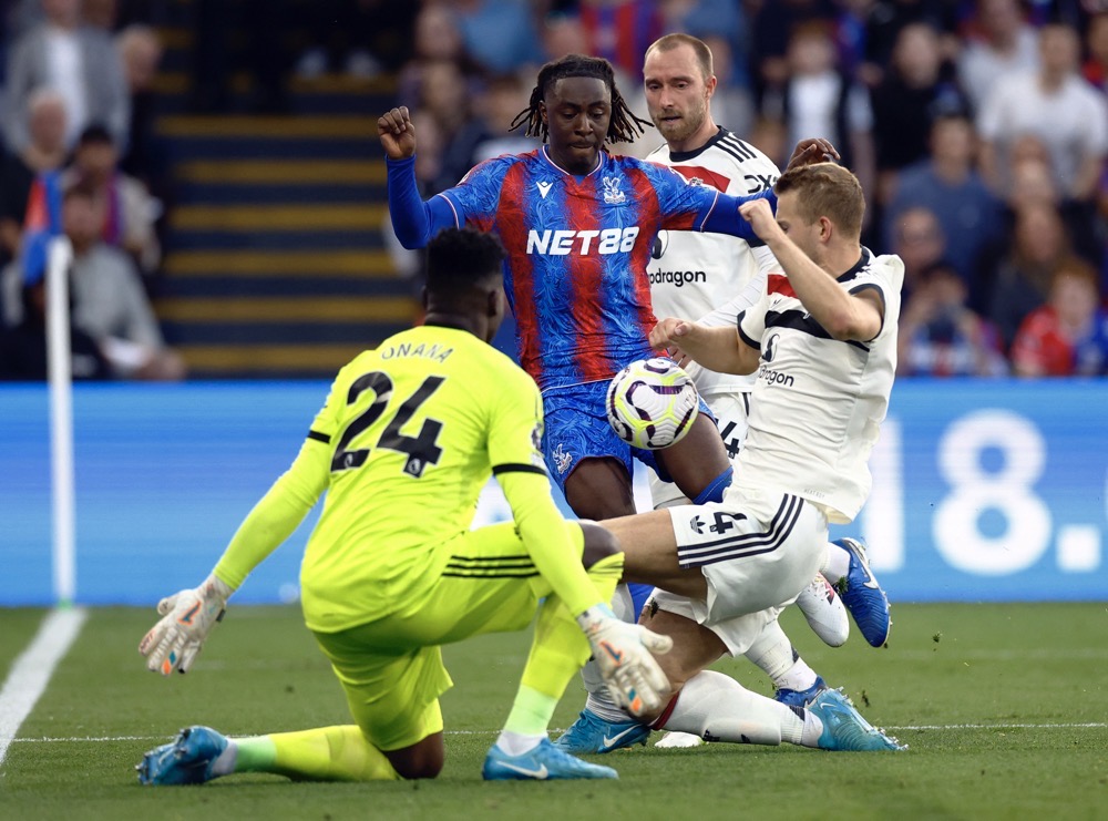 Ten Hag bemoans Man Utd's lack of killer instinct in Palace stalemate
