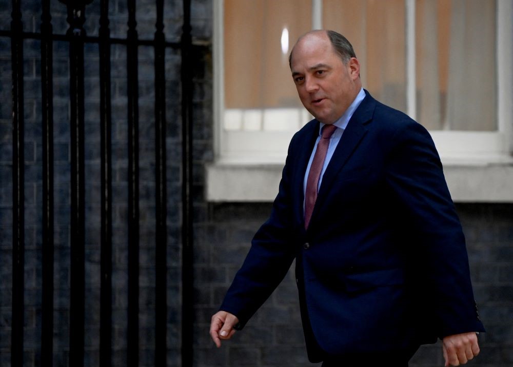 Ben Wallace outside Number 10 Downing Street, London, Britain, Sept. 6, 2022. (Reuters)