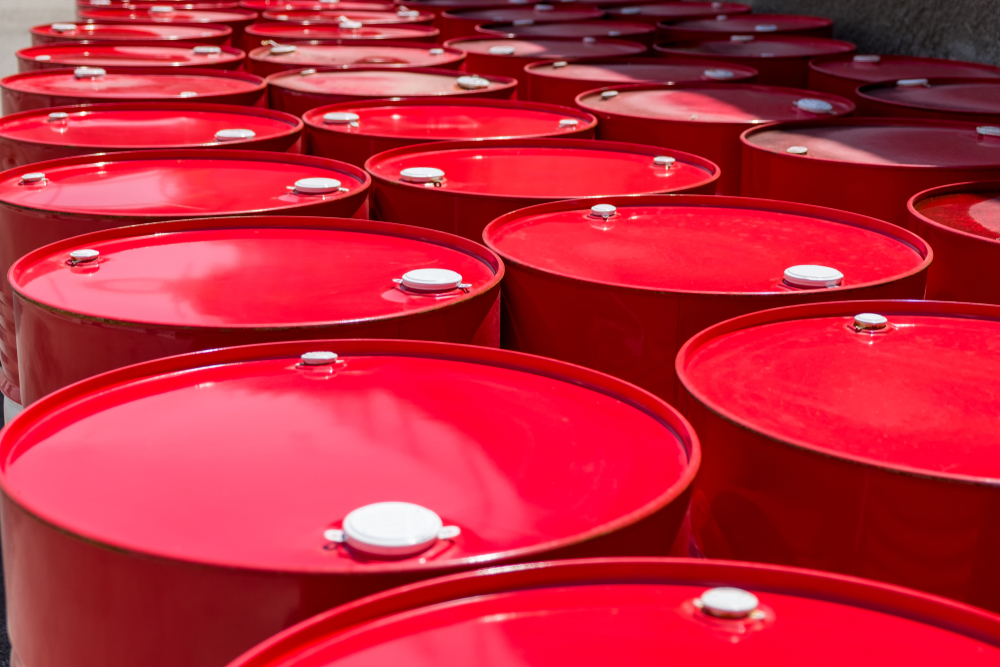 Brent crude futures fell 20 cents, or 0.28 percent, to $71.40 per barrel as of 7:33 a.m. Saudi time. Shutterstock