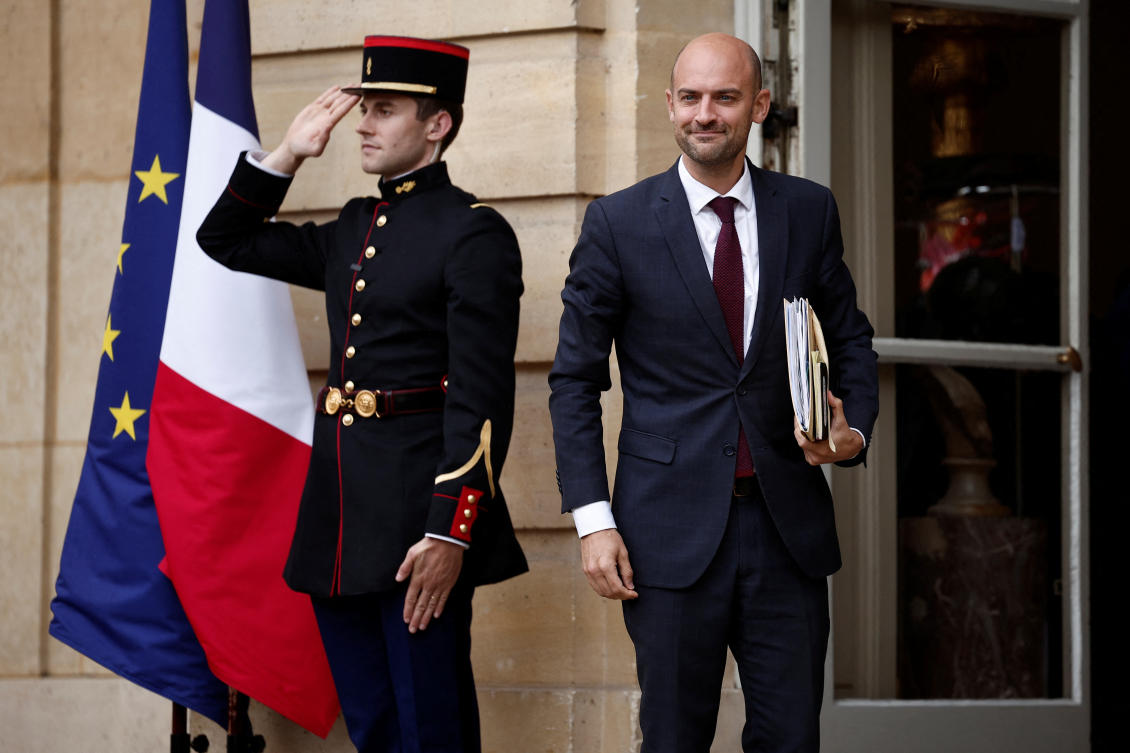 French Minister for Europe and Foreign Affairs Jean-Noel Barrot arrives to attend a meeting with the French Prime Minister ahead of his general policy speech, at the Hotel Matignon in Paris, France September 27, 2024. (Reuters)