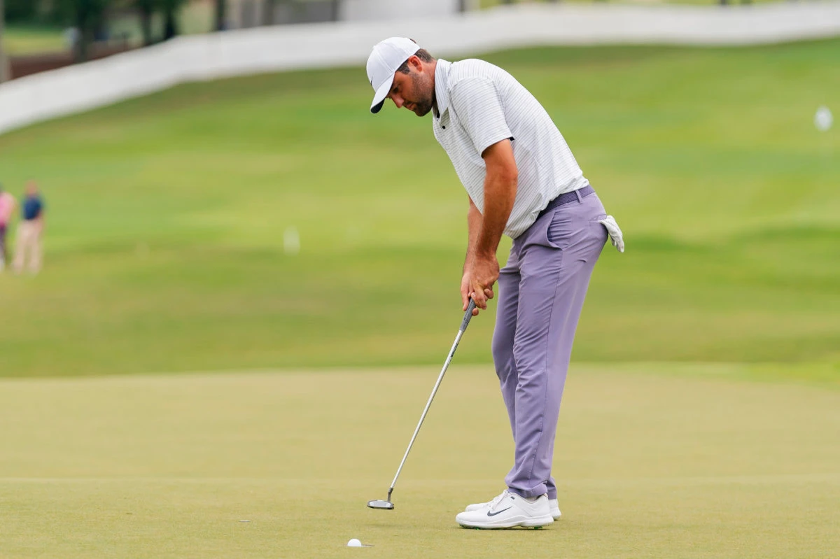 Scottie Scheffler closes in on $25 million FedEx Cup prize with late burst of birdies