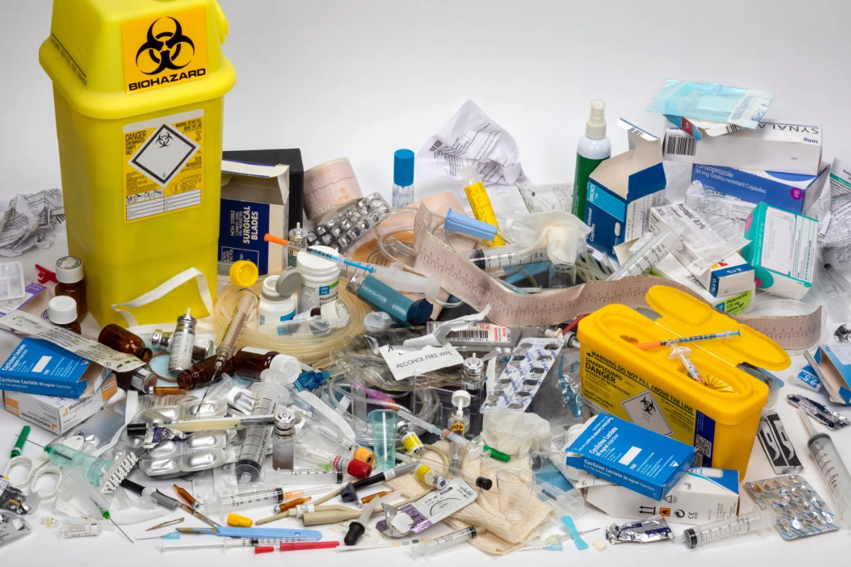 Medical facilities generate large amounts of non-biodegradable and hazardous waste, which are harmful to the environment. (Shutterstock photo)