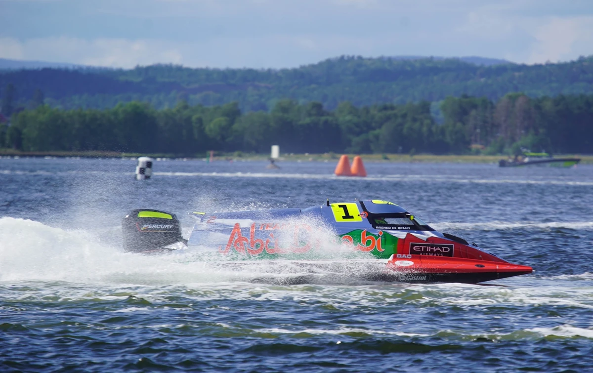 Team Abu Dhabi's Rashed Al-Qemzi is favorite to win a record fifth F2 powerboating championship. (Supplied)