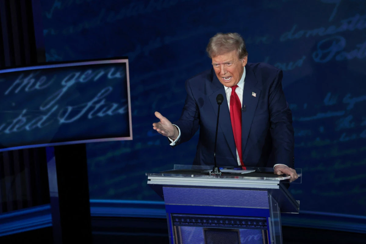 Republican presidential nominee Donald Trump debates Democratic presidential nominee Kamala Harris at The National Constitution Center on September 10, 2024 in Philadelphia, Pennsylvania. (Getty Images/AFP)