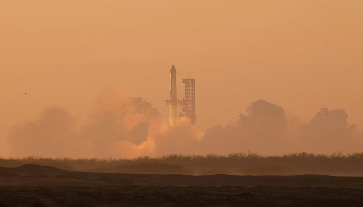 SpaceX's next-generation Starship spacecraft atop its powerful Super Heavy rocket lifts off from the company's Boca Chica launchpad on an uncrewed test flight, near Brownsville, Texas, on November 18, 2023. (REUTERS/File Photo)