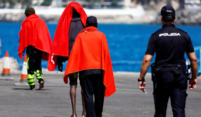 The interior ministers of France and Italy signed a declaration on their intention to exchange information related to migrant trafficking, the French interior ministry said on Friday. (Reuters/File)