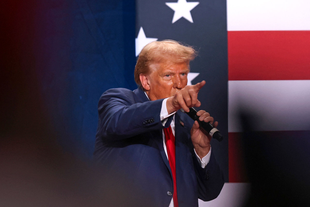 US President and Republican presidential candidate Donald Trump speaks during a town hall event at the Crown Complex in Fayetteville, North Carolina, on Oct. 4, 2024. (AFP)
