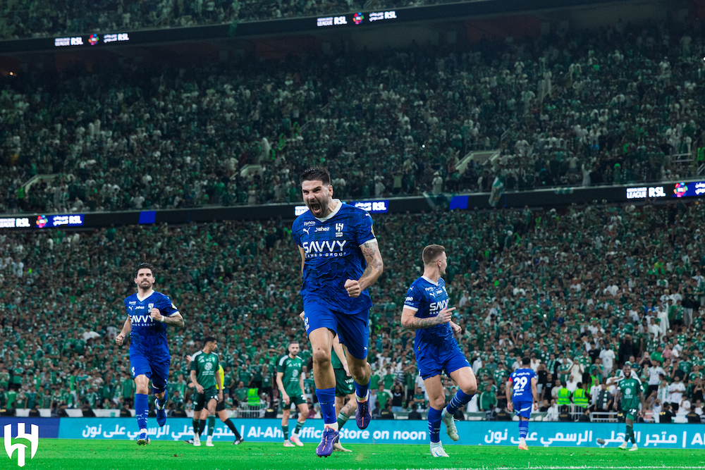 Two goals from Aleksandar Mitrovic at a packed King Abdullah Sport City made it six wins from six for last season's champions and this season's leaders Al-Hilall. (X/@Alhilal_FC)