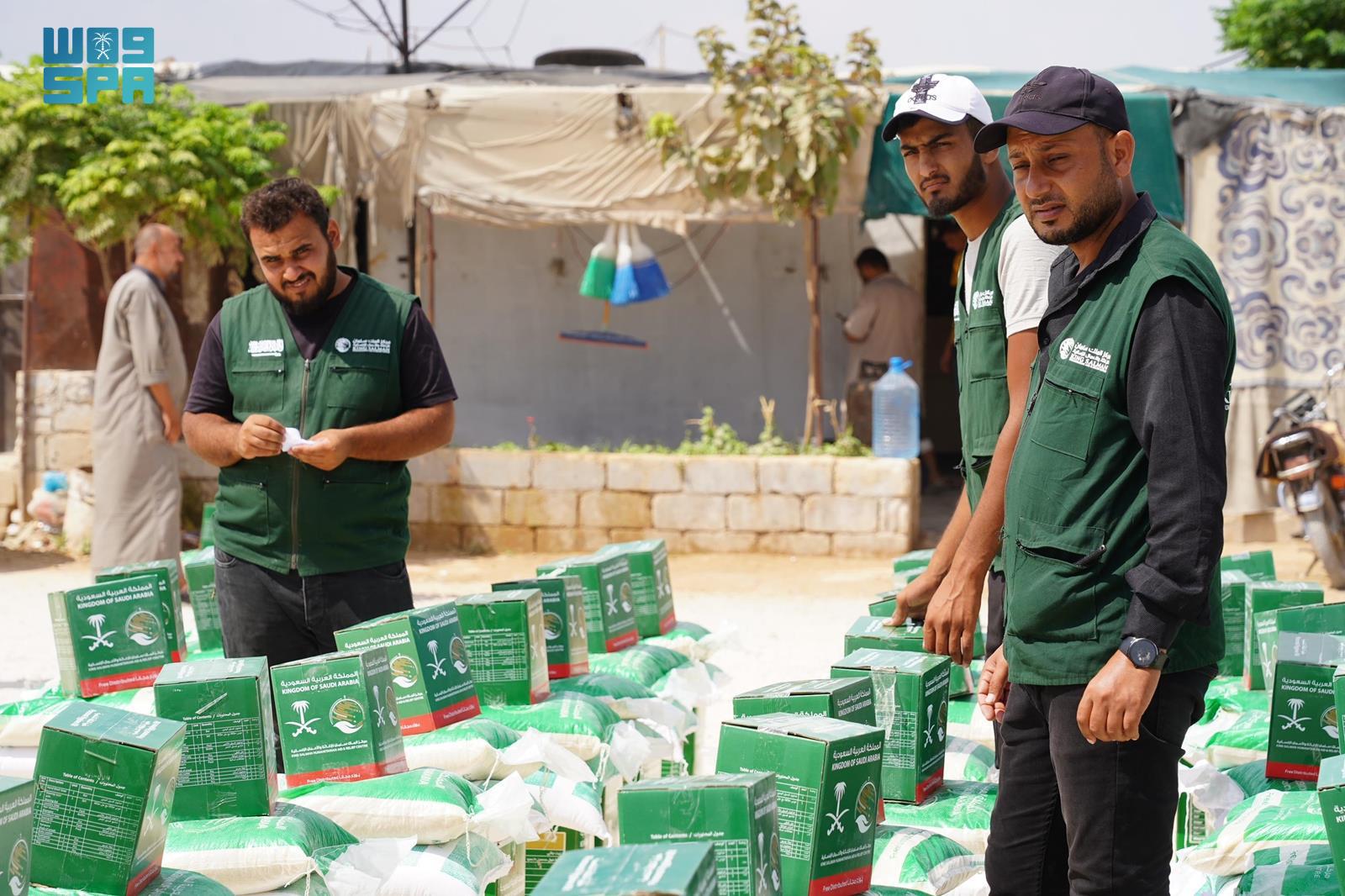 In Syria, 6,870 earthquake-affected individuals in Idlib received 1,310 food packages and 1,310 hygiene kits. (SPA)