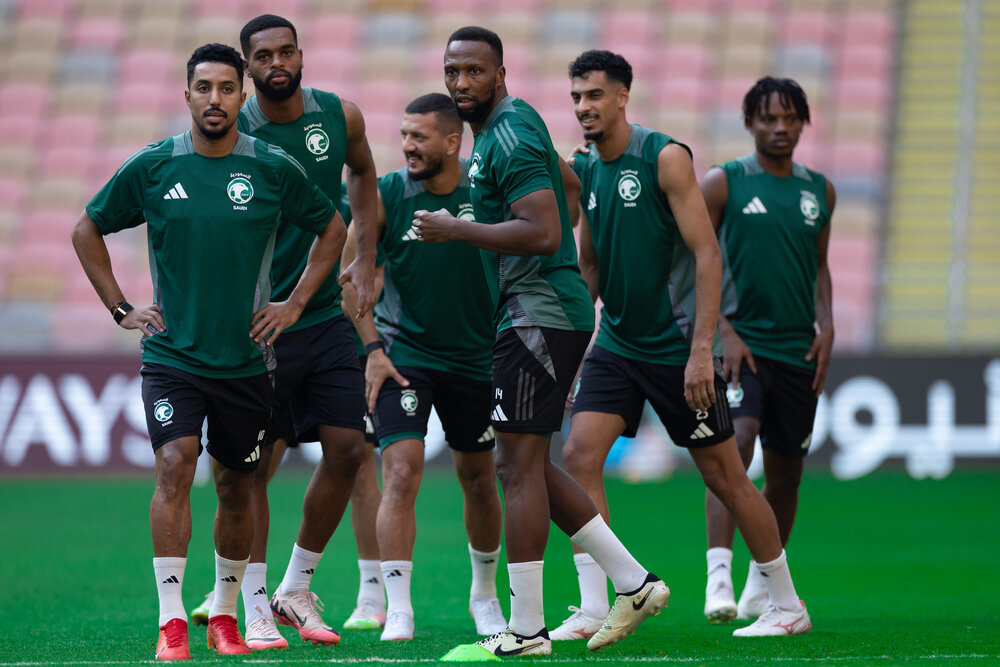 Striker Firas Al-Buraikan resumes training with Saudi national team ahead of World Cup qualifier