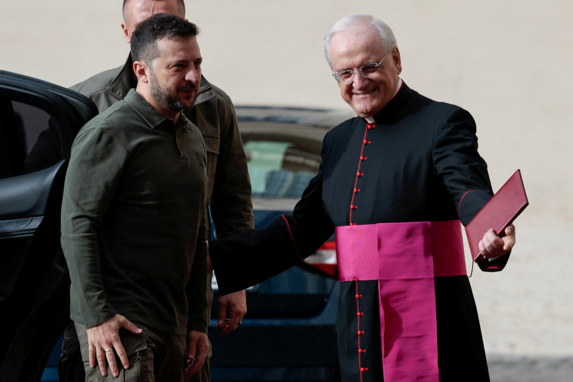 Monsignor Leonardo Sapienza welcomes Ukrainian President Volodymyr Zelensky at the San Damaso courtyard ahead of a meeting with Pope Francis at the Vatican on Oct. 11, 2024. (Reuters)