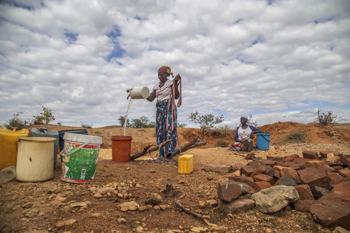 The United Nations' food agency says months of drought in southern Africa, triggered by the El Nino weather phenomenon, has had a devastating impact on more than 27 million people. (AP)