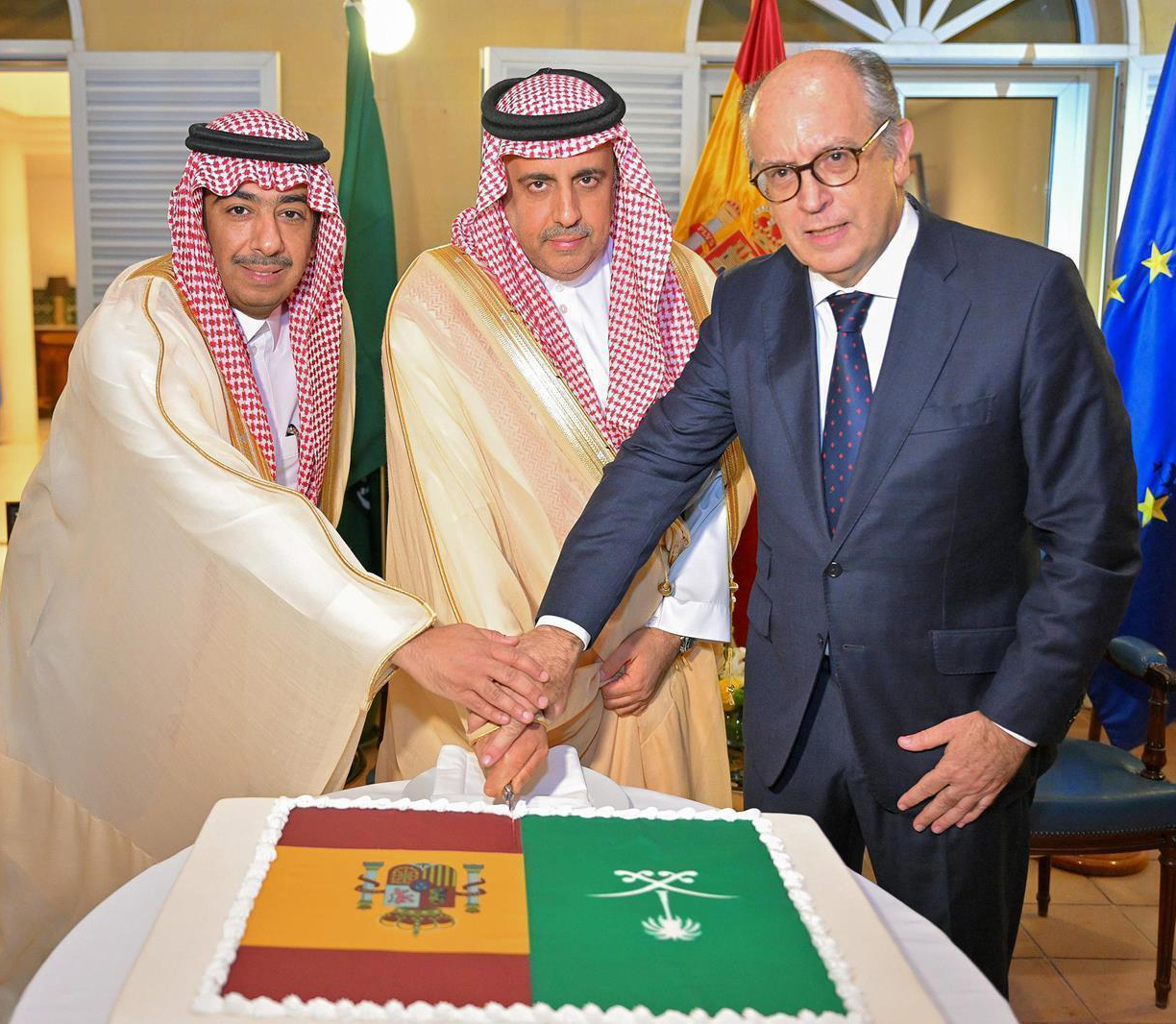 National day event was attended by Spanish Ambassador to Riyadh Jorge Hevia Sierra, Faisal bin Abdulaziz Al-Sudairy, the Riyadh region undersecretary and Abdulmajeed Al-Smari, deputy minister for protocol affairs among other diplomats. (SPA)