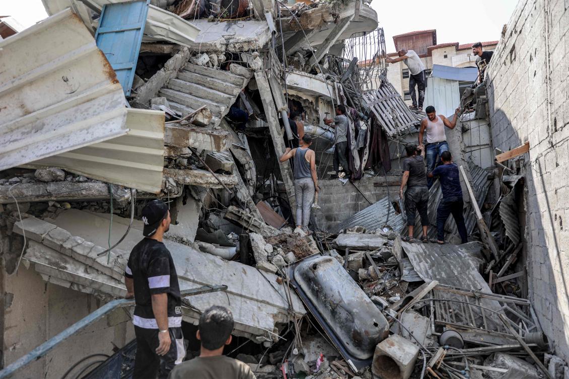 An earlier Israeli bombardment hit Saftawi district in Jabalia in the northern Gaza Strip on Oct. 15, 2024. (AFP)