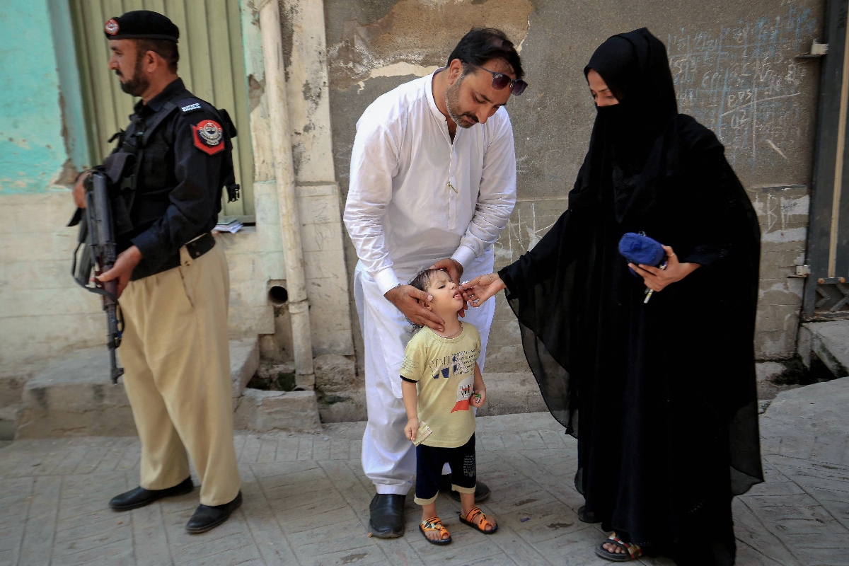 Pakistan regularly launches campaigns against polio despite attacks on the workers and police assigned to the inoculation drives. Militants falsely claim the vaccination campaigns are a Western conspiracy to sterilize children. (AFP filephoto)