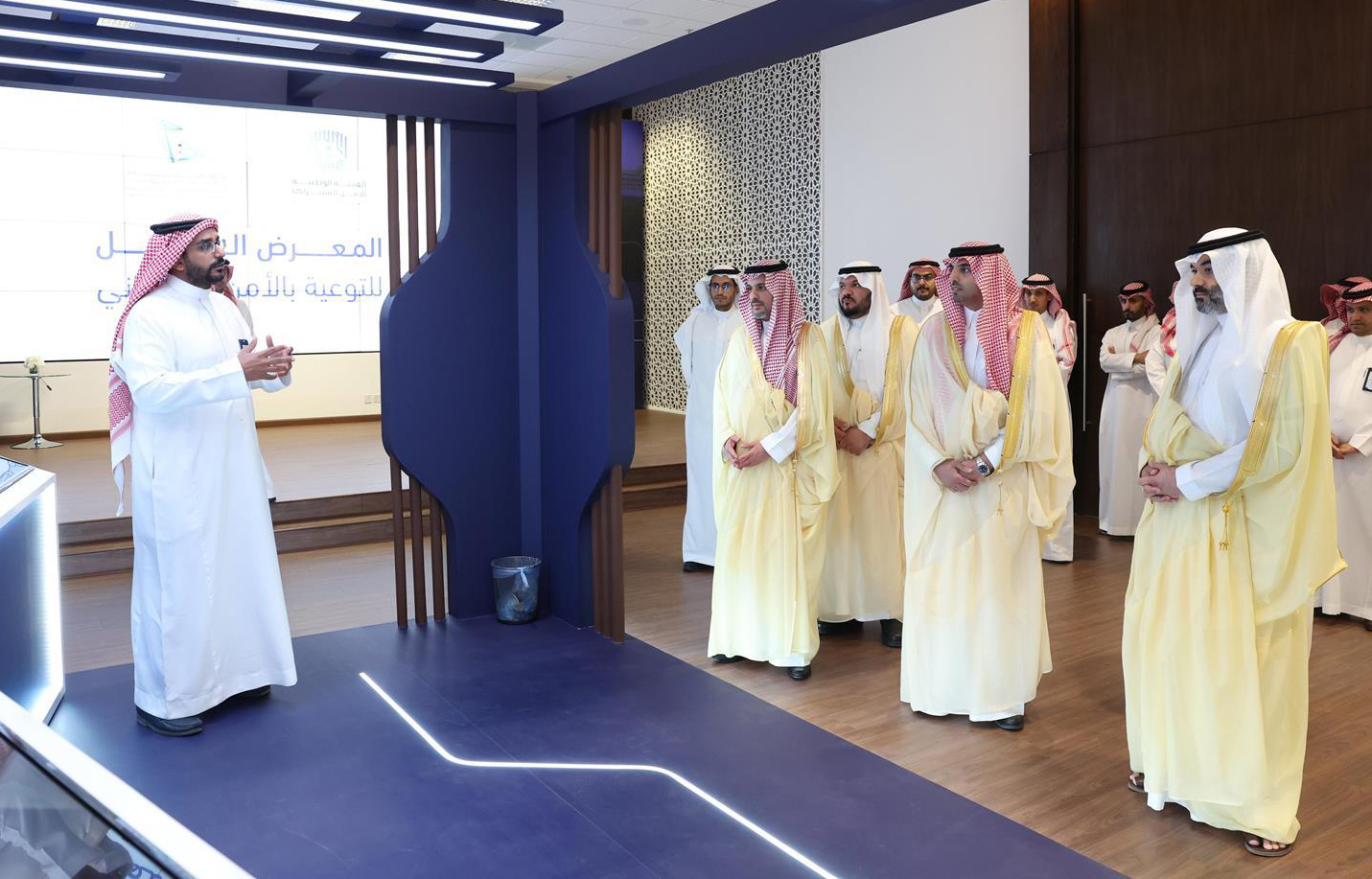 The exhibition coincides with Cybersecurity Awareness Month, observed in October to raise awareness about cybersecurity. (SPA)