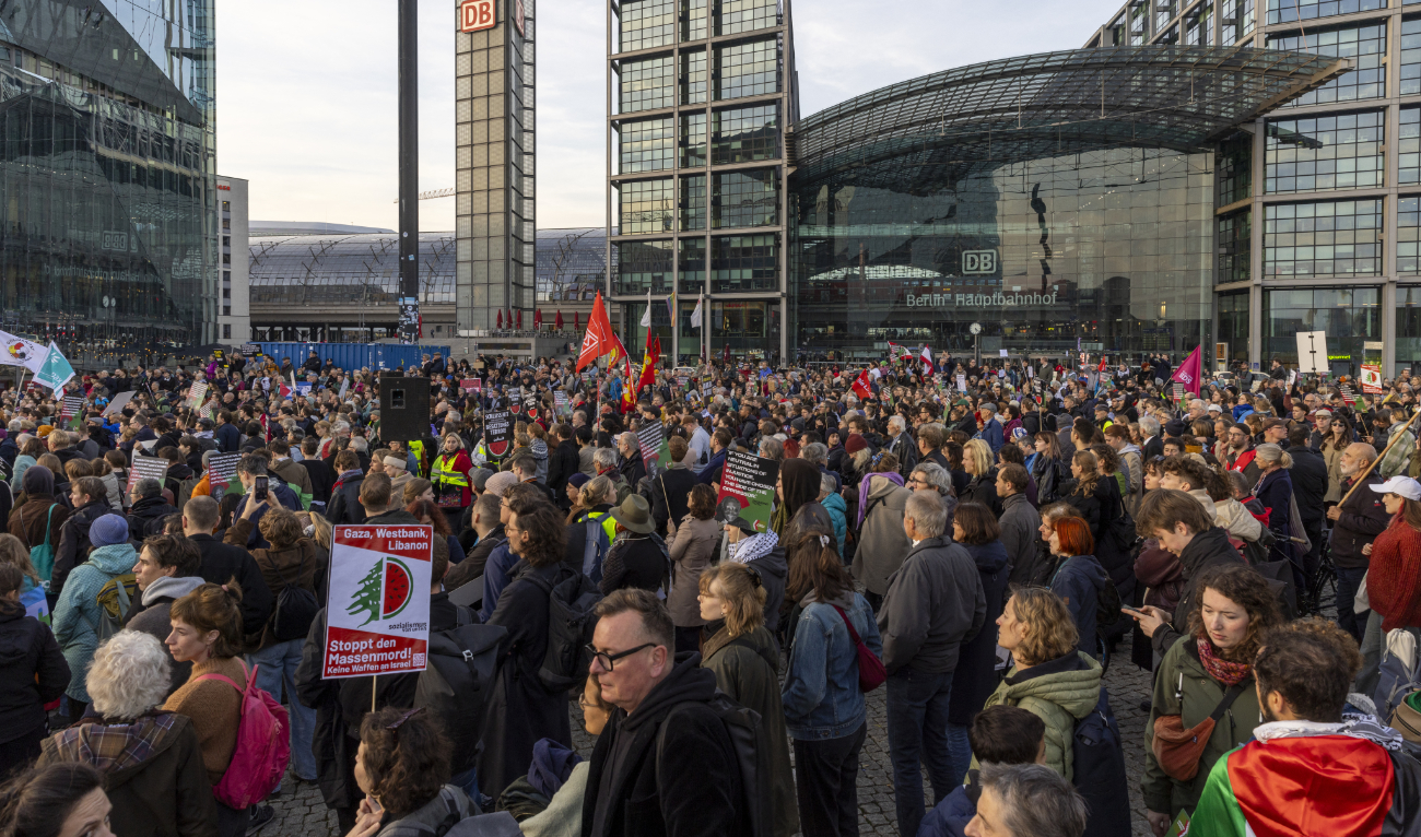 Human right activists take part in a demonstration called by Amnesty International "For a just peace in Palestine and Israel - protect the civilian population, stop arms exports!’in front of the Central train station in Berlin, on October 18, 2024. (AFP/File)