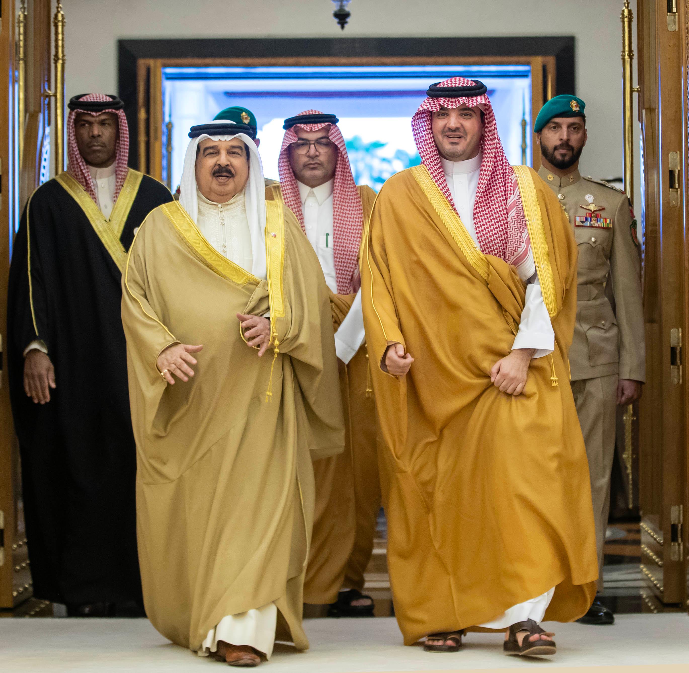 Bahrain’s King Hamad receives Saudi Arabia’s Minister of Interior Prince Abdulaziz bin Saud bin Naif bin Abdulaziz in Manama on Wednesday. (SPA)
