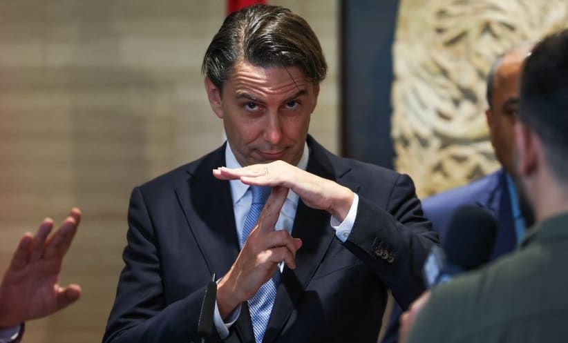 Amos Hochstein addresses the press after meeting with Nabih Berri, Beirut, Lebanon, Aug. 14, 2024. (Reuters)