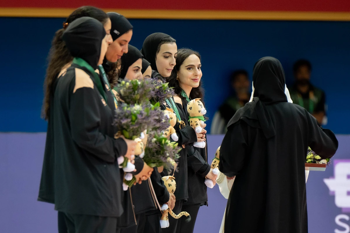 Al-Nassr women’s volleyball team successfully defended their Saudi Games title on Friday, beating Al-Ula in a one-way final. (Supplied)