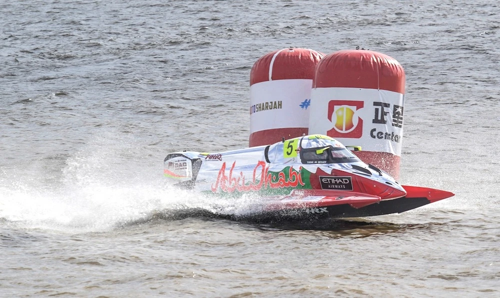Team Abu Dhabi duo ready for powerboating battle after Wyatt claims pole in China