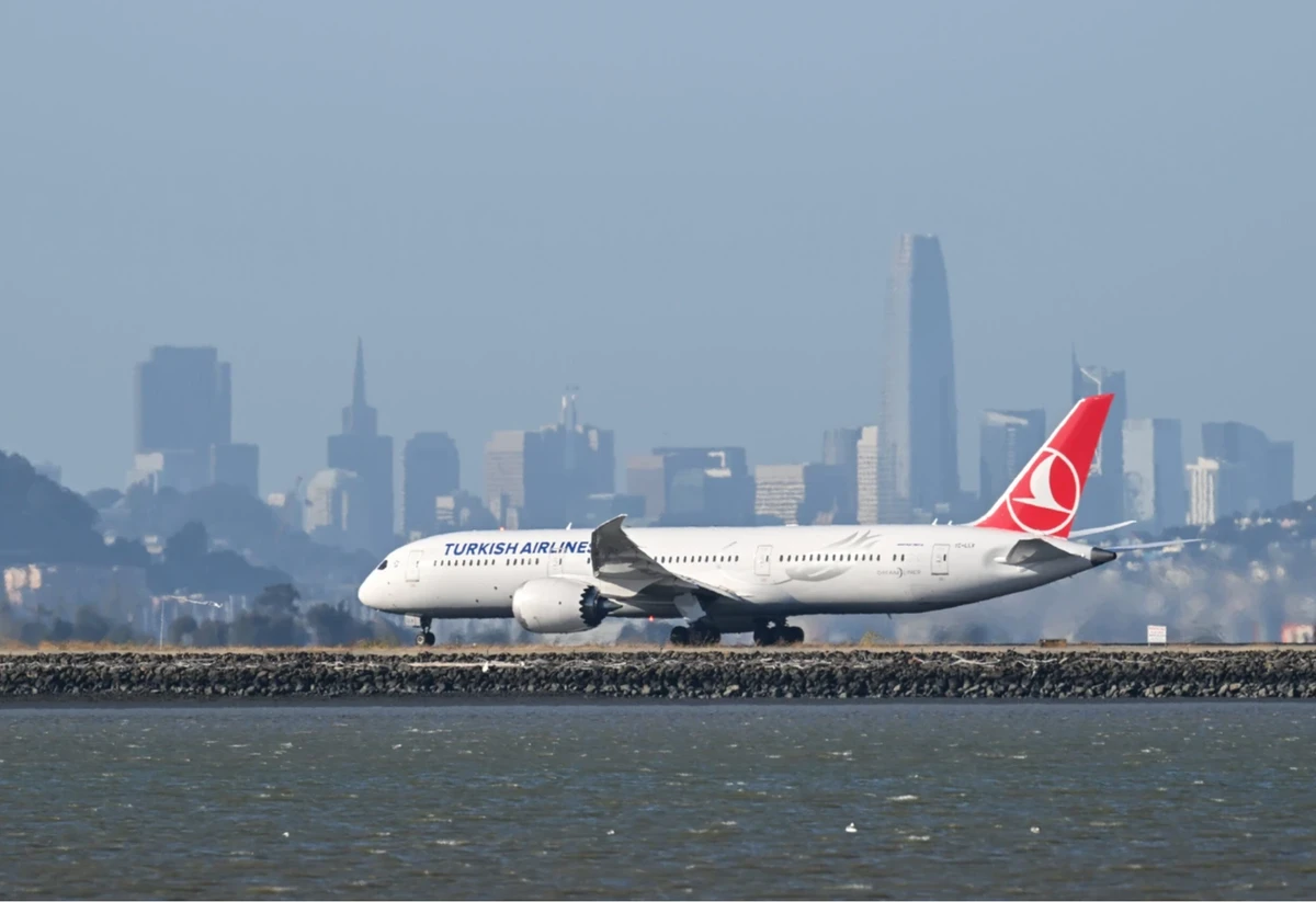Turkish Airlines pilot dies mid-flight, forcing emergency landing
