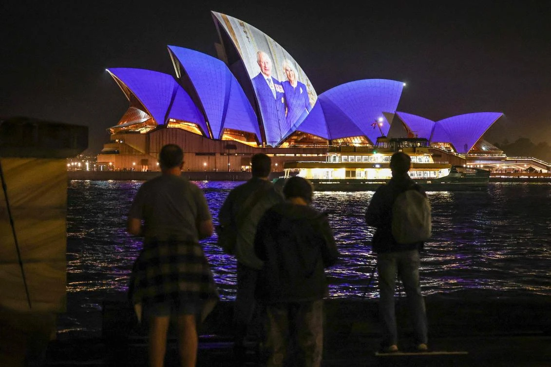 King Charles given military honors on first day of Australia tour