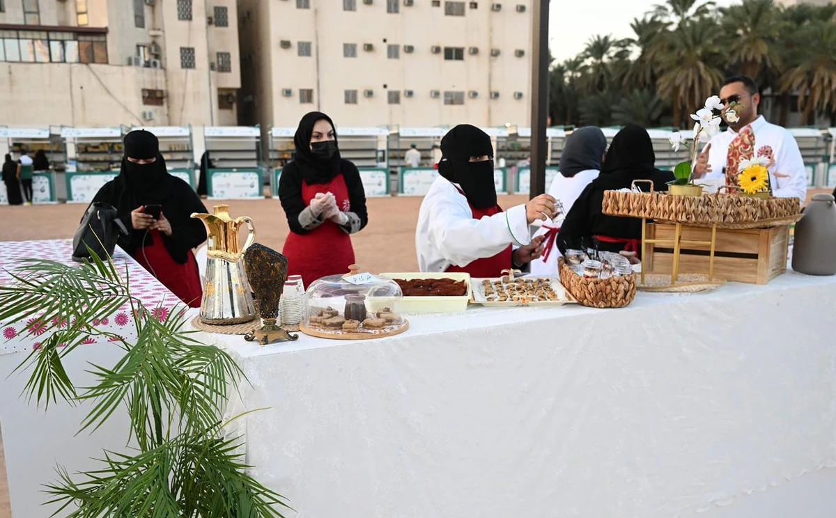Saudi women make their mark at Madinah Dates Season exhibition