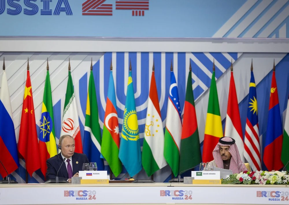 Saudi Foreign Minister Prince Faisal bin Farhan led the Kingdom’s delegation at the BRICS Plus 2024 Summit in Kazan, Russia on Thursday, on behalf of King Salman. (SPA)
