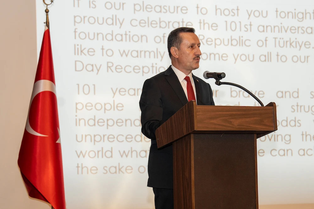 Turkiye’s ambassador to the Kingdom Emrullah Isler spoke during event to mark 101st anniversary of Turkiye’s founding. (Huda Bashatah)