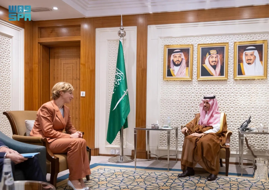 Discussions focused on the strong relations between their two nations and explored ways in which these could be further enhanced. (SPA)