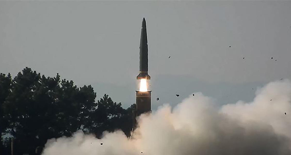 Hyunmoo-2 surface-to-surface short-range missile being launched into the West Sea from Anheung testing site in Taean during a live-fire exercise. South Korea fired a ballistic missile into the sea in a show of force after North Korea's recent salvo of missile launches, Seoul said on November 8. (AFP)