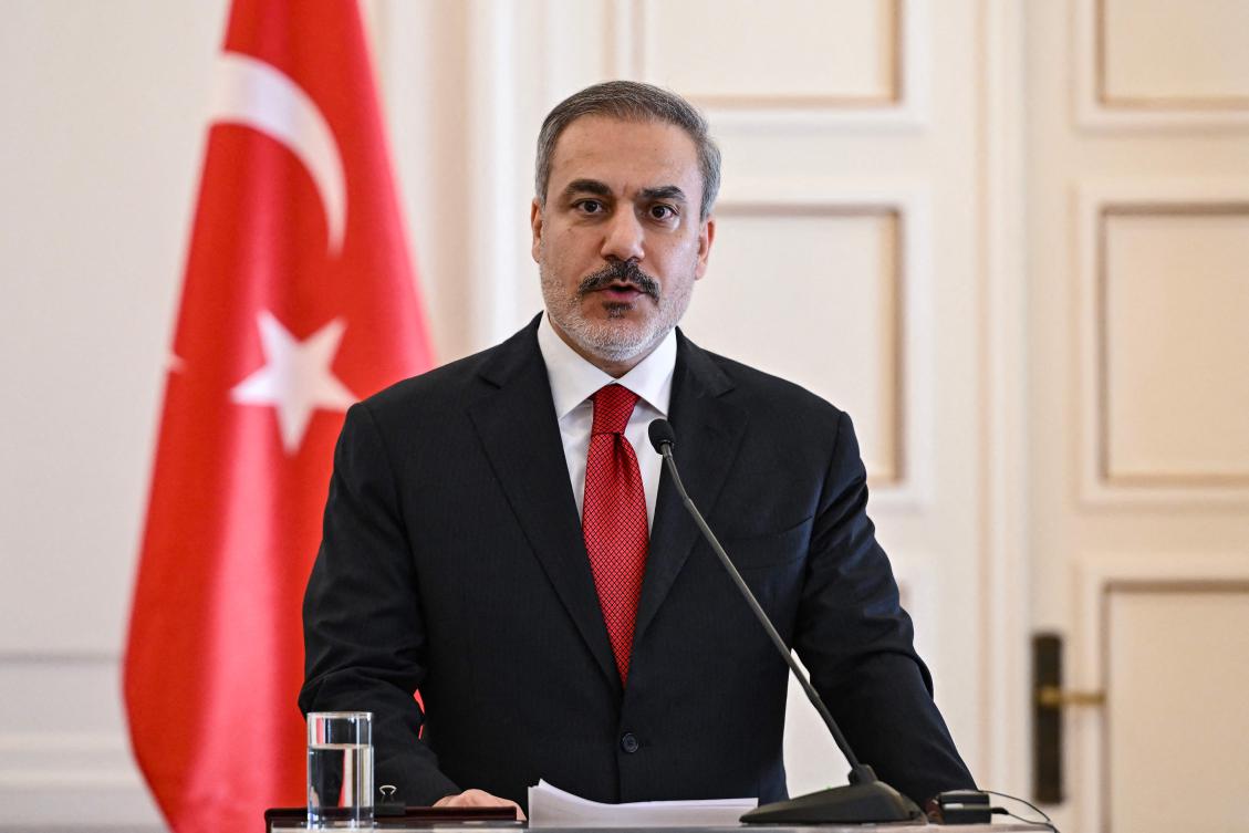 Turkey's Foreign Affairs Minister, Hakan Fidan delivers a press conferense after his meeting with his Greek counterpart in Athens. (File/AFP)