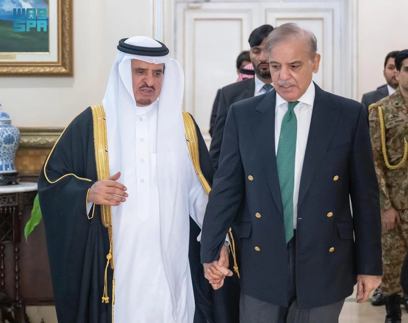 Saudi Deputy Interior Minister Nasser bin Abdulaziz Al-Dawood is received by Pakistani Prime Minister Shehbaz Sharif in Islamabad on Tuesday. (SPA)