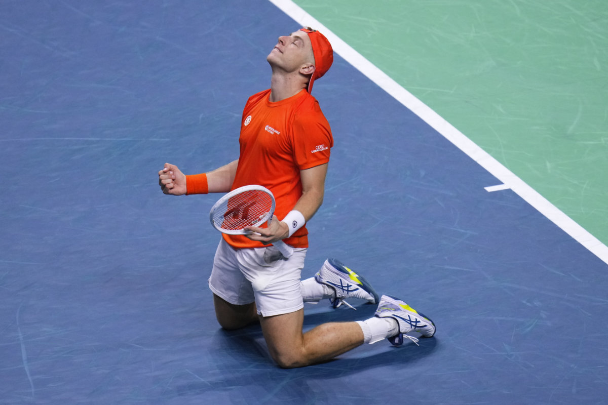 Netherlands' Tallon Griekspoor celebrates winning against Germany's Jan-Lennard Struff during the Davis Cup semifinal at the Martin Carpena Sports Hall in Malaga, southern Spain, on Friday. (AP)