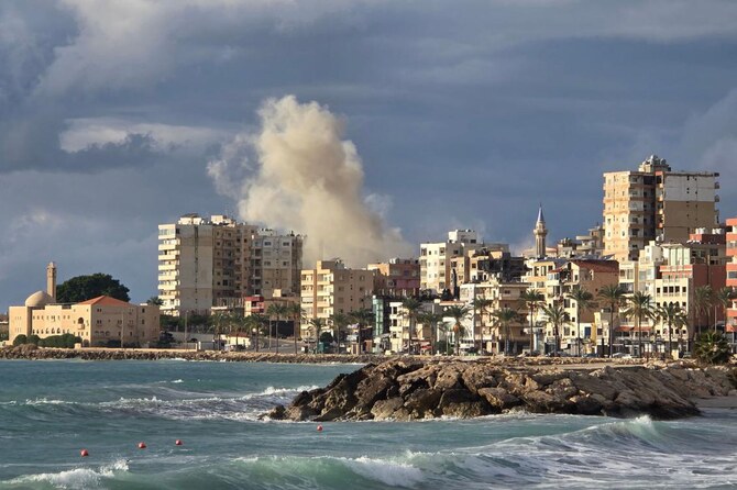 Smoke billows at the site of an Israeli strike in the southern Lebanese city of Tyre on November 25, 2024, as the war between Israel and Hezbollah continues. (File/AFP)