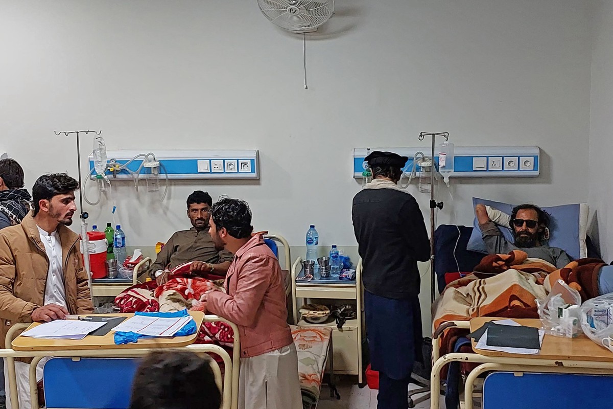 Injured victims are treated at a hospital after they were wounded in sectarian attacks in Kurram district in Parachinar (AFP)