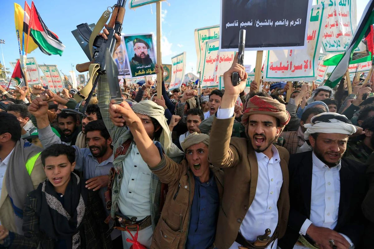 Supporters of Yemen’s Houthis attend an anti-Israel rally in solidarity with Gaza and Lebanon in Sanaa on November 1, 2024. (AFP)