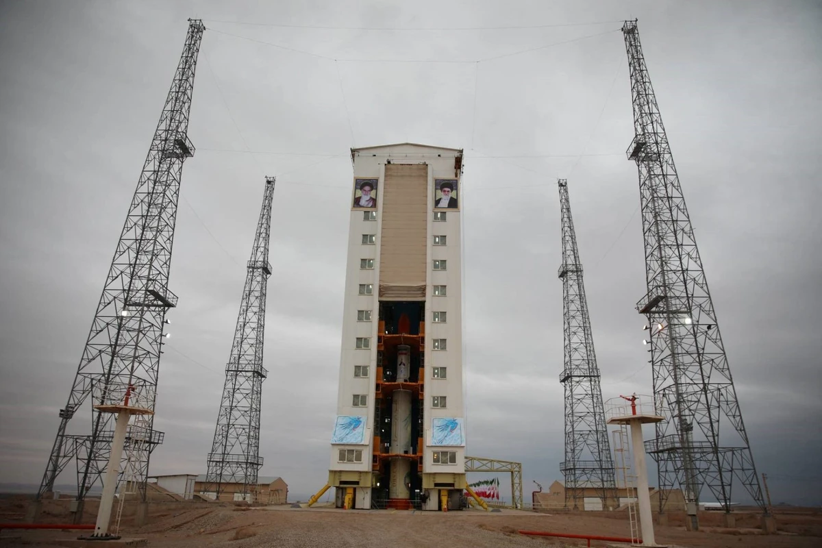 File photo A handout picture provided by the Iranian Defence Ministry on January 28, 2024 shows Iran's two-stage Simorgh (Phoenix) satellite carrier on a launch platform at an undisclosed location.(AFP)