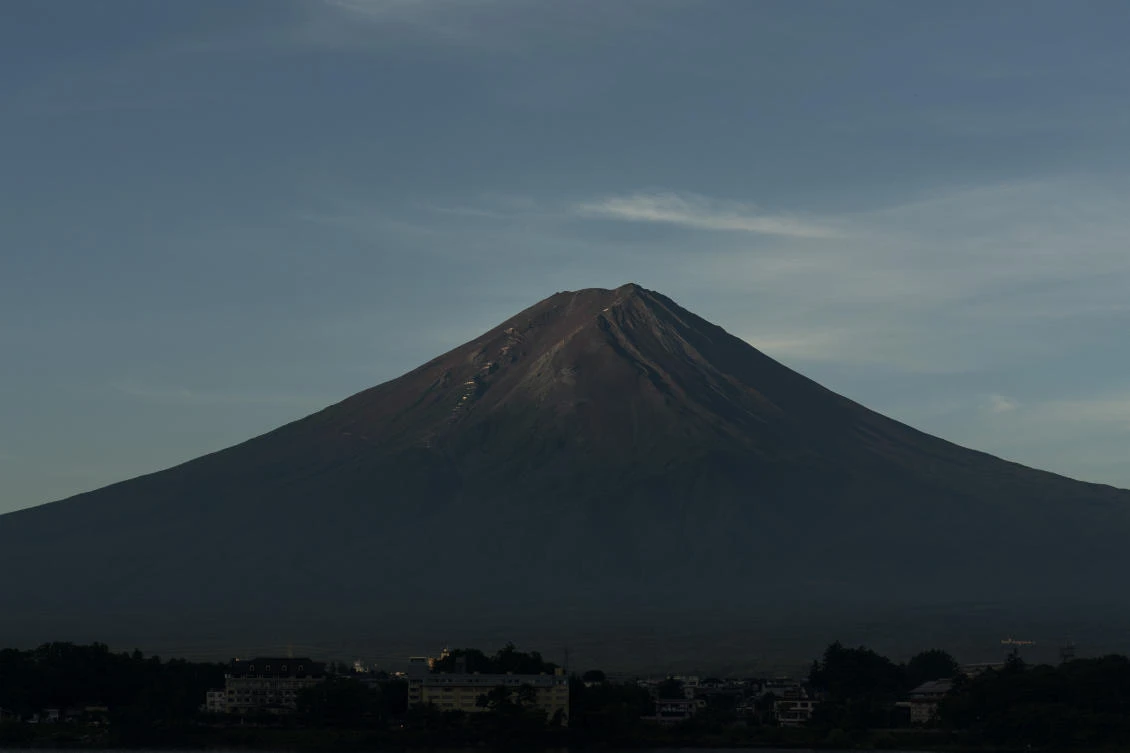 Mount Fuji is still without its iconic snowcap for the first time in 130 years