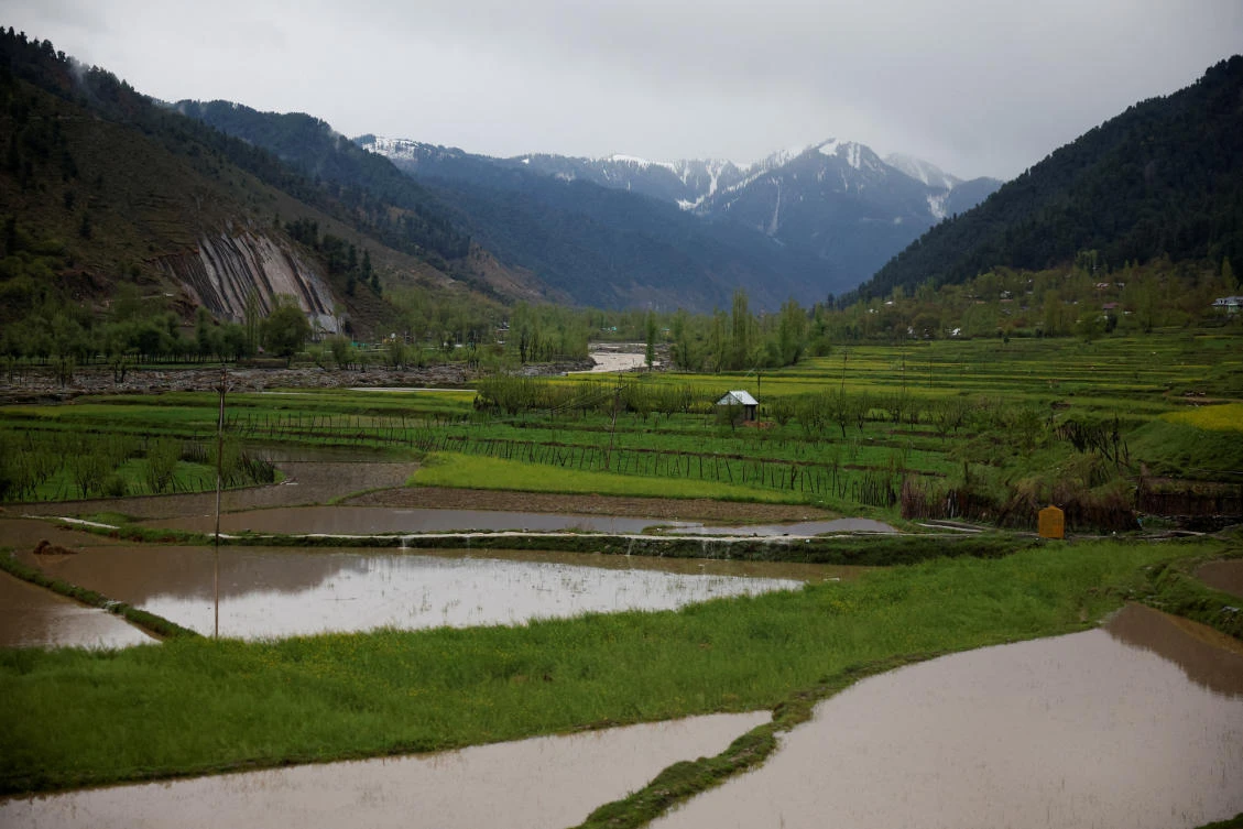 Kashmir has been divided between rivals India and Pakistan since their partition at the chaotic end of British rule in 1947, and both countries claim the territory in full. (Reuters file photo)