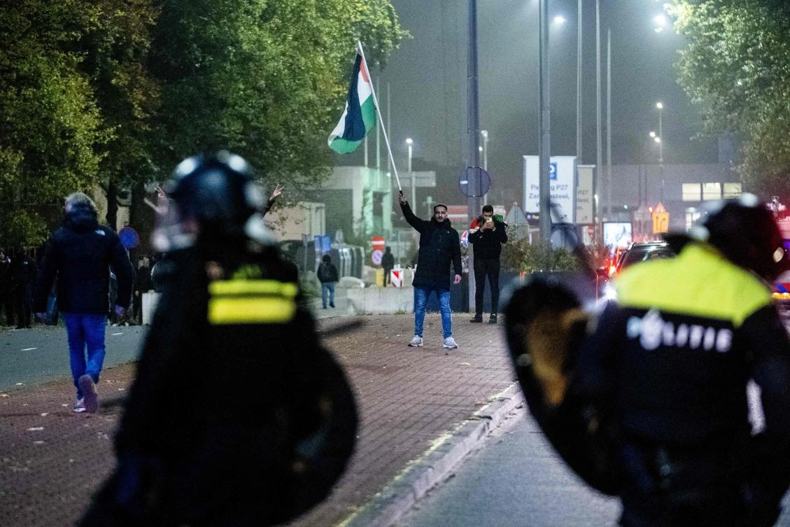Israel deems arrests over Amsterdam clashes ‘very low’