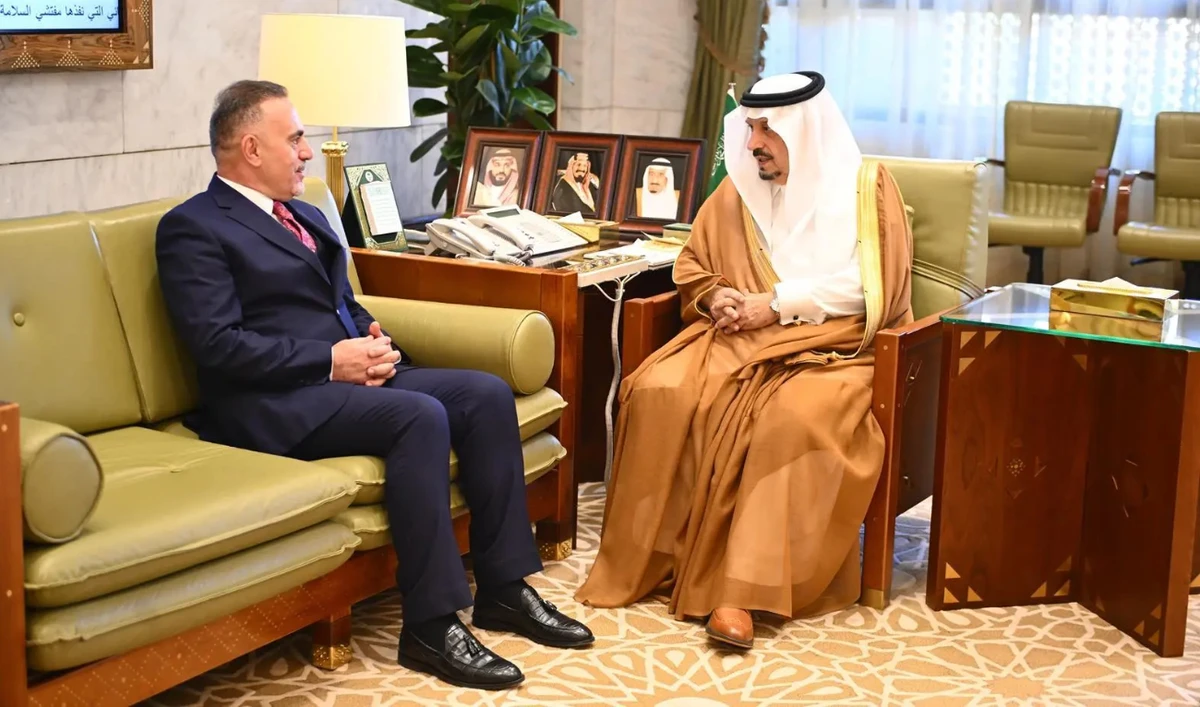 The pair discussed various topics of common interest. (SPA)