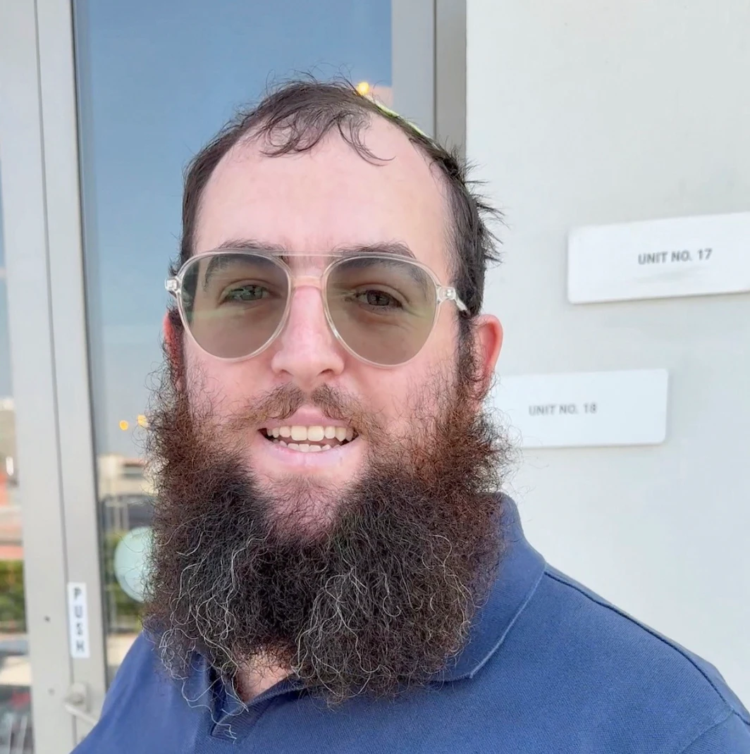 Zvi Kogan stands outside a supermarket, in Dubai, UAE, November 18, 2024, in this screen grab obtained from a social media video. (@dudikepler/Reuters)