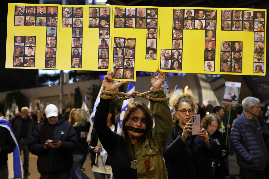 Israeli leaders applaud Trump pledge on hostages, Gazans fear the worse