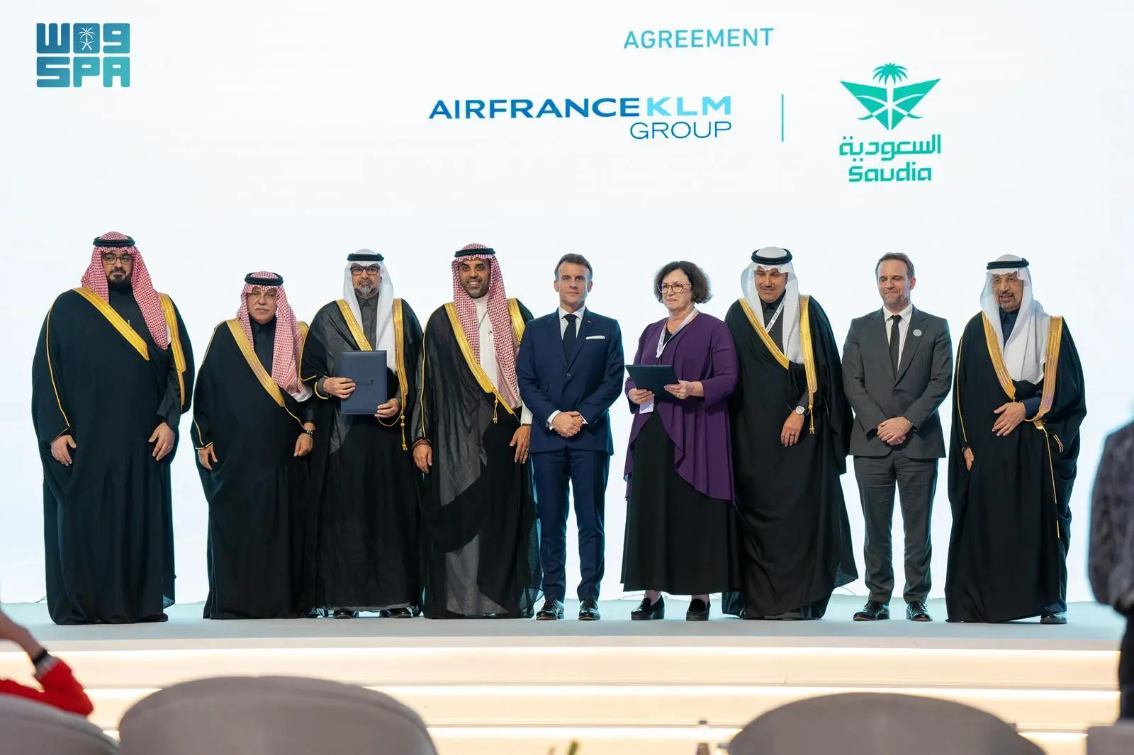 The signing ceremony was attended by French President Emmanuel Macron, Saudi Arabian Airlines Corp. Chairman Saleh Al-Jasser, Saudia Group Director Gen. Ibrahim Al-Omar, and several other dignitaries and ministers. SPA